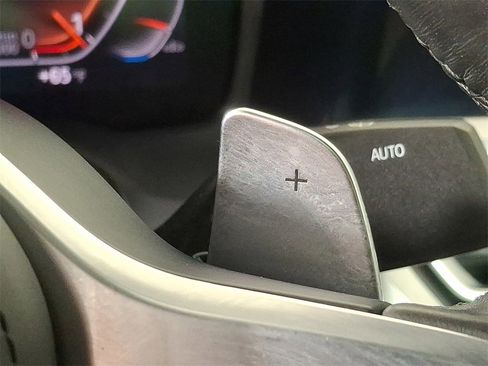 Used 2020 BMW 330i xDrive Sedan w/ Convenience Package image 25