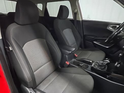 Used 2020 Kia Soul EX image 14