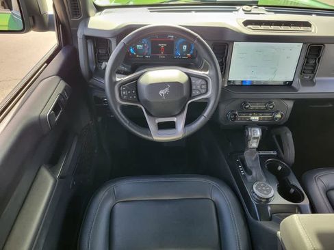 Used 2025 Ford Bronco Badlands AWD/4WD image 13