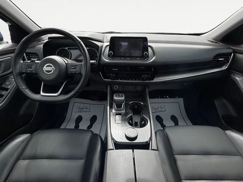 Used 2021 Nissan Rogue SV w/ Premium Package AWD/4WD image 16