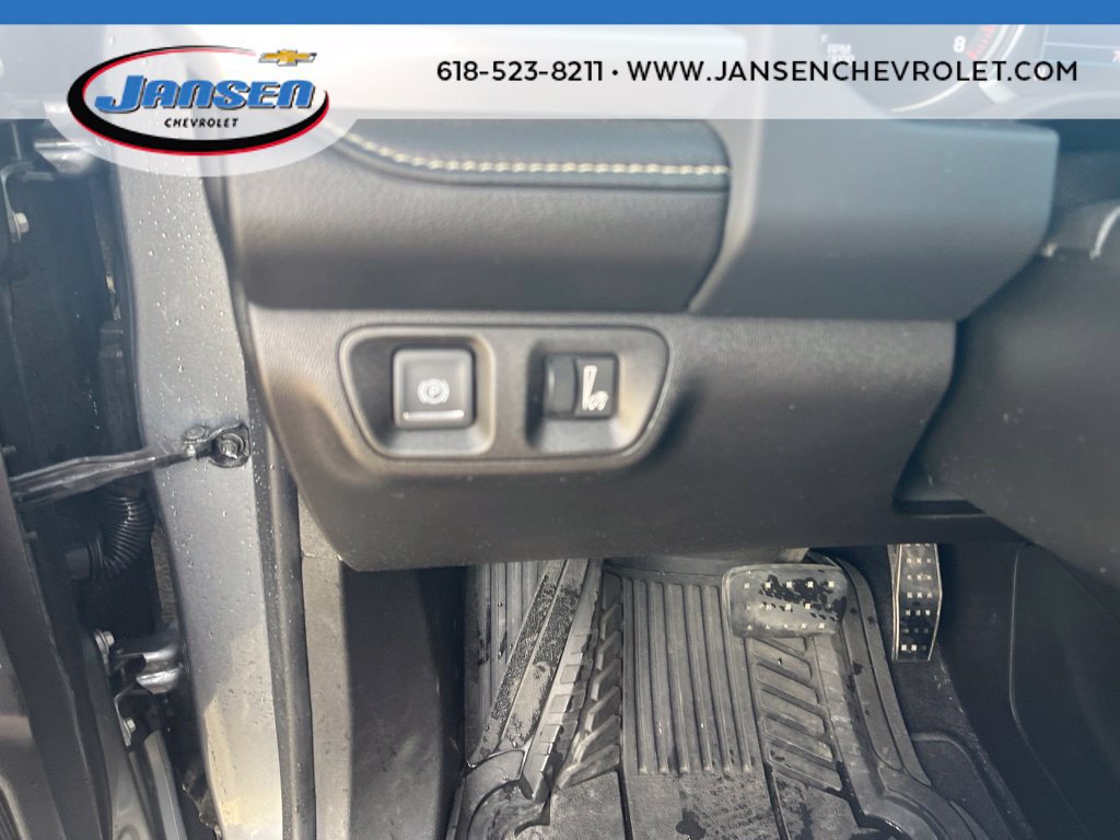 Used 2021 GMC Acadia SLE w/ Elevation Edition FWD image 17