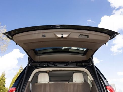 Used 2021 GMC Yukon Denali w/ Denali Ultimate Package image 54