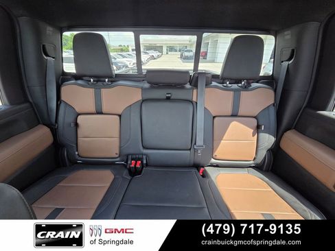 Used 2022 Chevrolet Silverado 2500 High Country w/ Z71 Off-Road Package AWD/4WD image 29