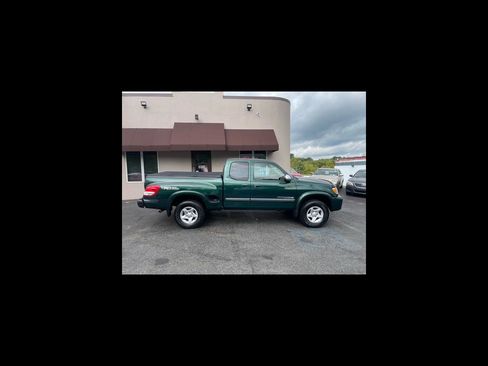 Used 2004 Toyota Tundra SR5 image 4