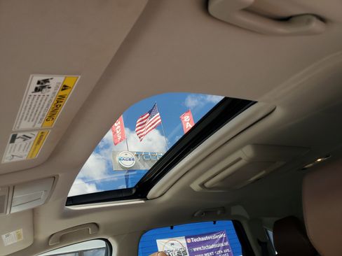 Used 2019 Acura MDX w/ Technology & Entertainment image 18