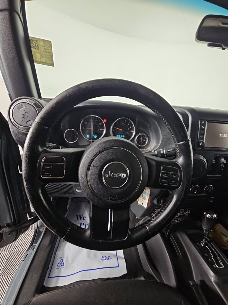 Used 2015 Jeep Wrangler Unlimited Sport w/ Quick Order Package 24S AWD/4WD image 28