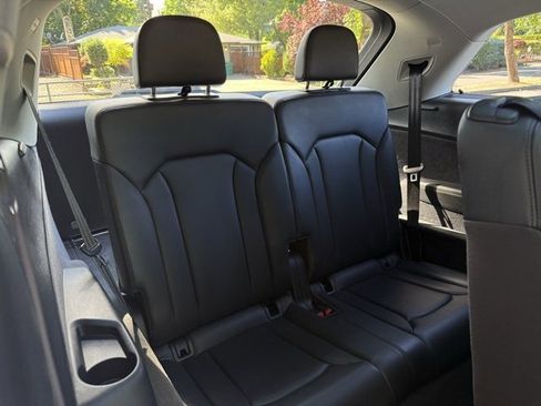 Used 2018 Audi Q7 2.0T Premium Plus w/ Premium Plus Package image 32