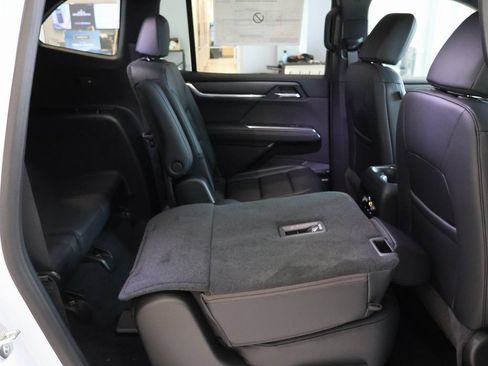New 2026 GMC Acadia Elevation w/ Black Edition AWD/4WD image 34