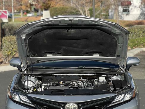 Used 2022 Toyota Camry XSE image 21