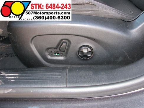 Used 2015 Chrysler 200 Limited w/ Convenience Group FWD image 15