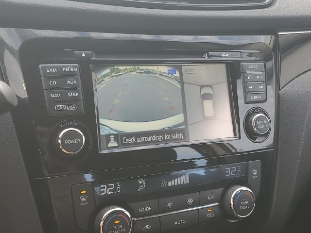 Used 2018 Nissan Rogue Sport AWD image 26