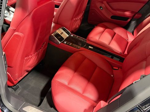 Used 2016 Porsche Panamera 4 image 53