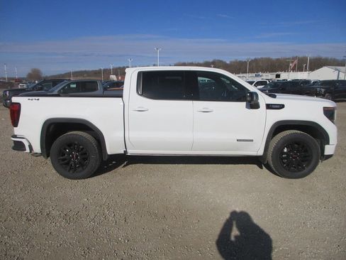 New 2026 GMC Sierra 1500 Elevation w/ Elevation Premium Package image 4