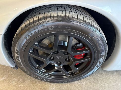 Used 2002 Chevrolet Corvette Z06 w/ Memory Pkg image 37