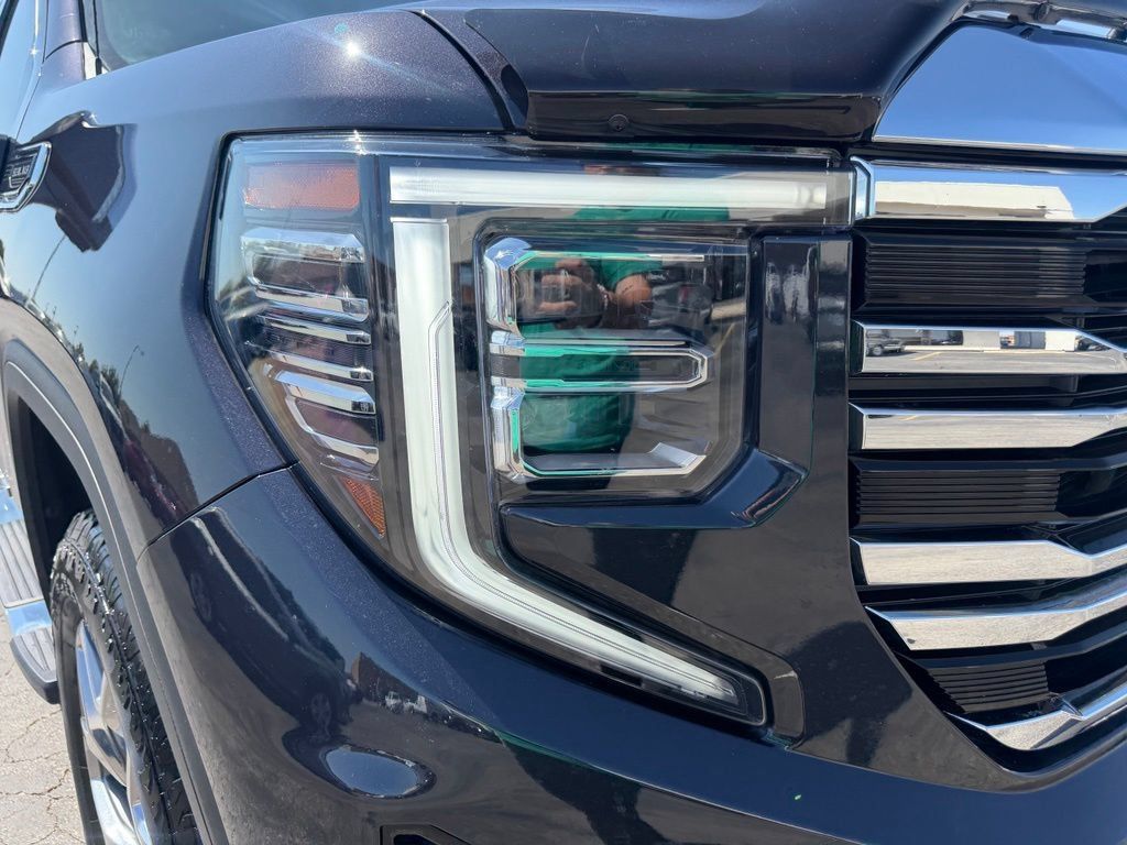 Used 2026 GMC Sierra 1500 SLT w/ SLT Premium Plus Package AWD/4WD image 6