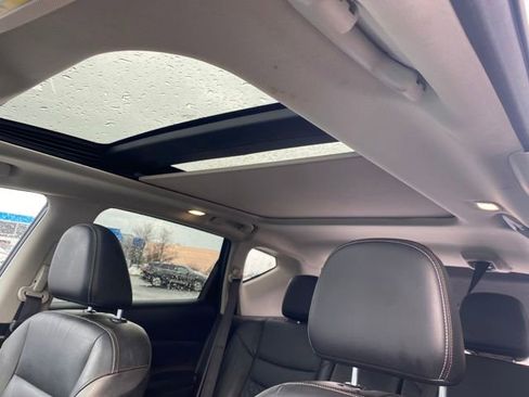 Used 2021 Nissan Murano Platinum image 14