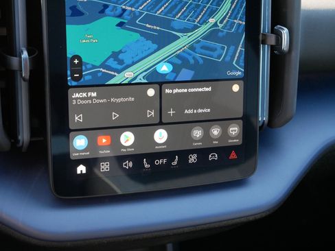 Used 2025 Volvo EX30 Ultra w/ Climate Package image 22