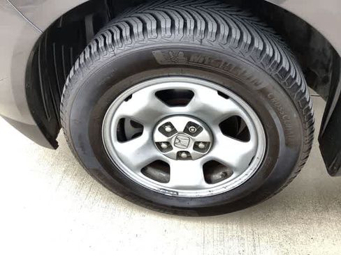 Used 2015 Honda Pilot LX image 9