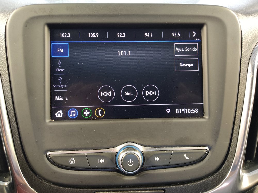 Used 2020 Chevrolet Equinox LS FWD image 25