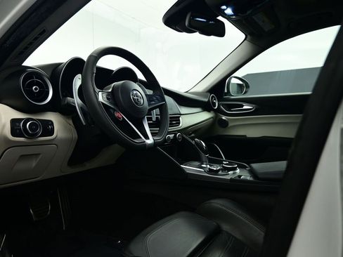 Used 2018 Alfa Romeo Giulia Ti Sport w/ Quick Order Package 22S Sport image 21