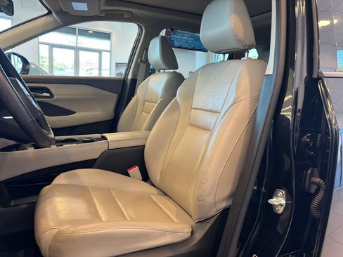Used 2023 Nissan Rogue SL w/ SL Premium Package AWD/4WD image 12