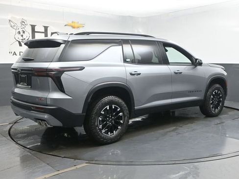 New 2026 Chevrolet Traverse Z71 w/ Driver Confidence Package AWD/4WD image 29