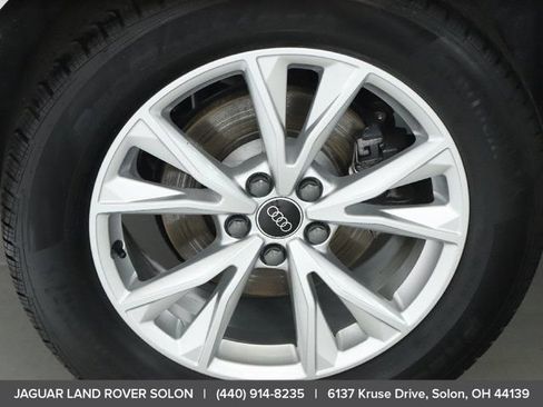Used 2025 Audi Q3 2.0T Premium AWD/4WD image 40