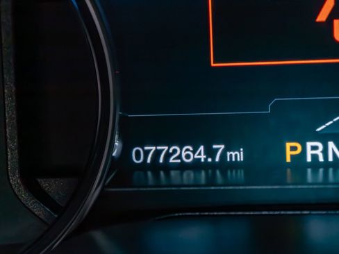 Used 2018 Ford F350 Platinum w/ Platinum Ultimate Package image 22