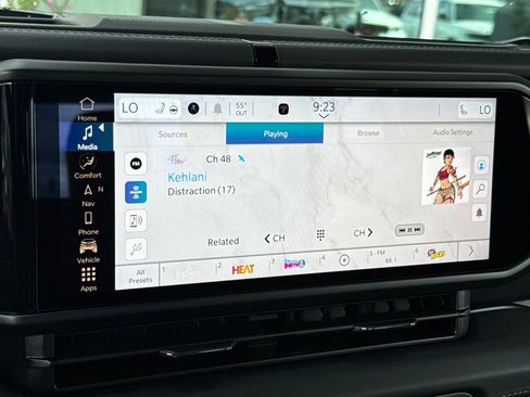 New 2025 Jeep Gladiator Sport image 21