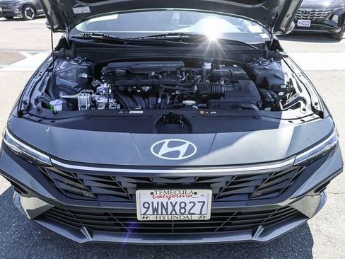 Certified 2026 Hyundai Elantra Sport FWD image 32