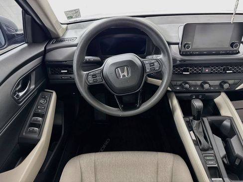 Certified 2024 Honda Accord EX image 28