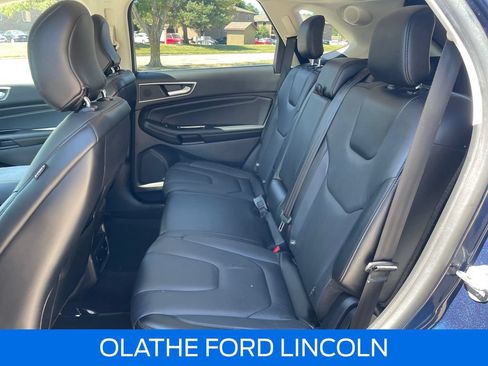 Used 2017 Ford Edge Titanium w/ Technology Package FWD image 27