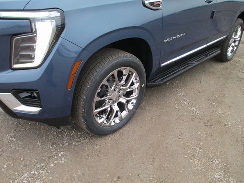 New 2026 GMC Yukon Elevation w/ Elevation Premium Package image 10