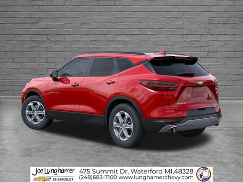 New 2026 Chevrolet Blazer LT w/ Convenience Package FWD image 3