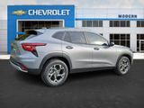New 2025 Chevrolet Trax LT w/ Driver Confidence Package image 5