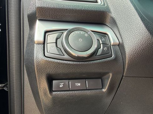 Used 2016 Ford Explorer Sport w/ Equipment Group 401A AWD/4WD image 35