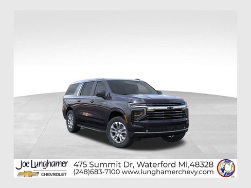 New 2026 Chevrolet Suburban LT image 1