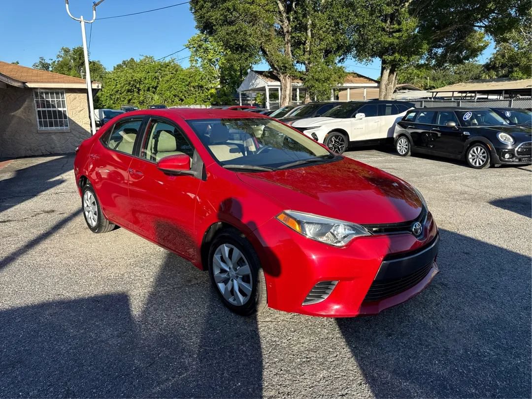 Used 2016 Toyota Corolla LE FWD image 3