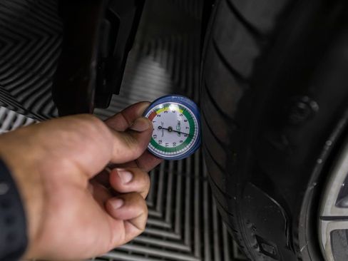 Used 2022 BMW 750i xDrive w/ Luxury Rear Seating Package image 47