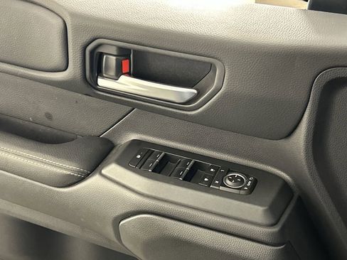 Used 2024 Toyota Land Cruiser image 19