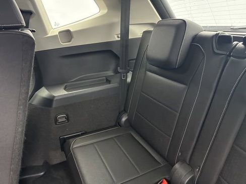 Used 2021 Volkswagen Tiguan SEL image 39