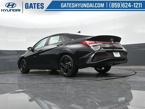 New 2026 Hyundai Elantra Sport image 38