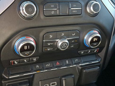 Used 2020 GMC Sierra 1500 SLT w/ SLT Premium Package image 14