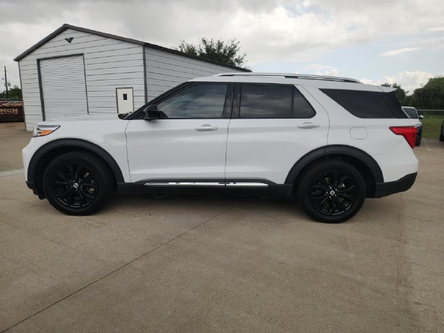 Used 2024 Ford Explorer Limited RWD image 4