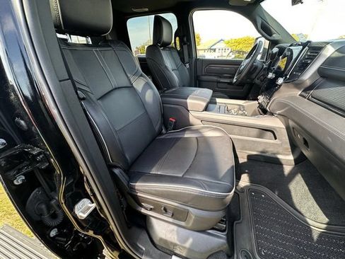 Used 2024 RAM 2500 Limited AWD/4WD image 11