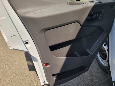 New 2026 Ford Transit 150 148 Medium Roof RWD image 7