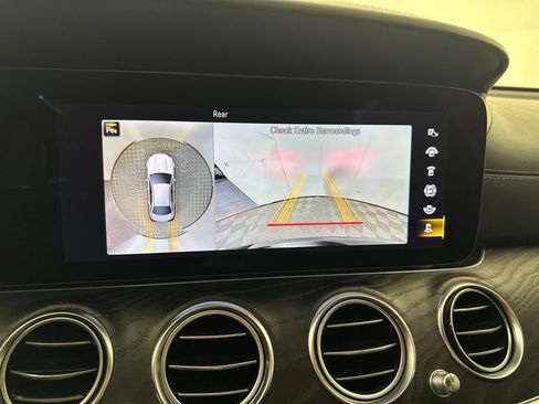 Used 2021 Mercedes-Benz E 63 AMG S image 30