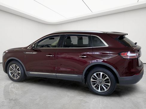 Used 2020 Lincoln Nautilus Reserve w/ Cargo Utility Package AWD/4WD image 8