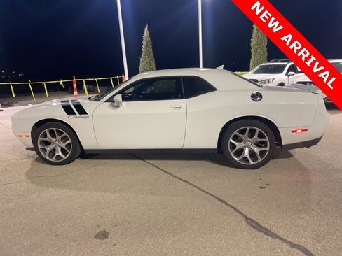 Used 2015 Dodge Challenger SXT Plus image 6