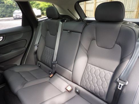 New 2026 Volvo XC60 B5 Plus w/ Protection Package Premier image 23